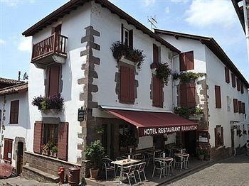 Hostel Ramuntcho Saint-Jean-Pied-de-Port Εξωτερικό φωτογραφία